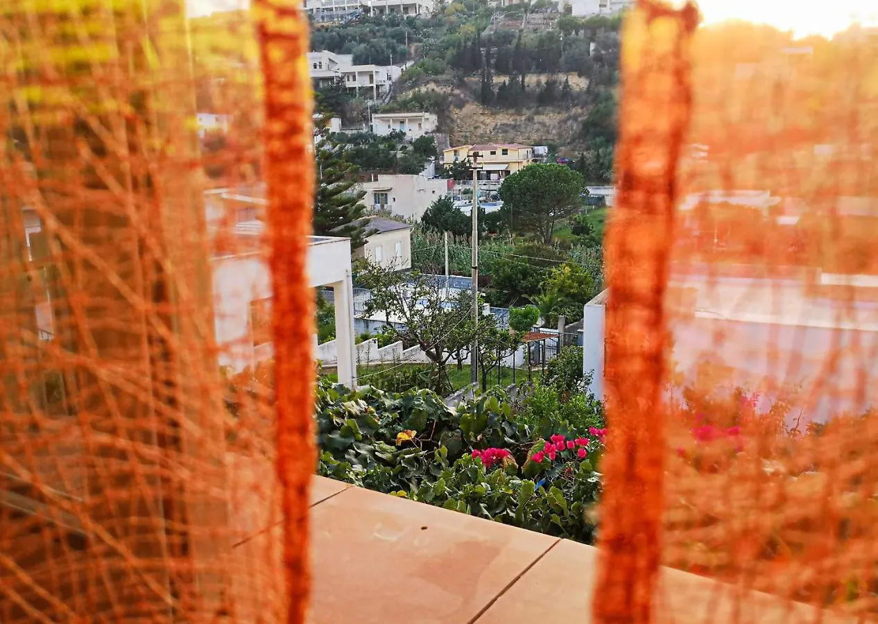 Hotel Casaulente Mare Alcamo Marina 0*,  Italia